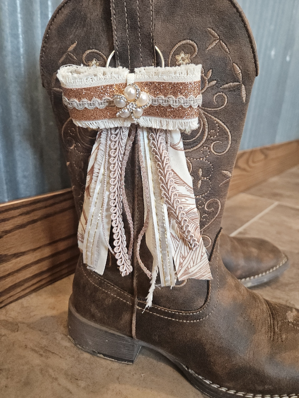 Rust Brown Western Boot Tassel Clip - Decorative Fringe Accessory